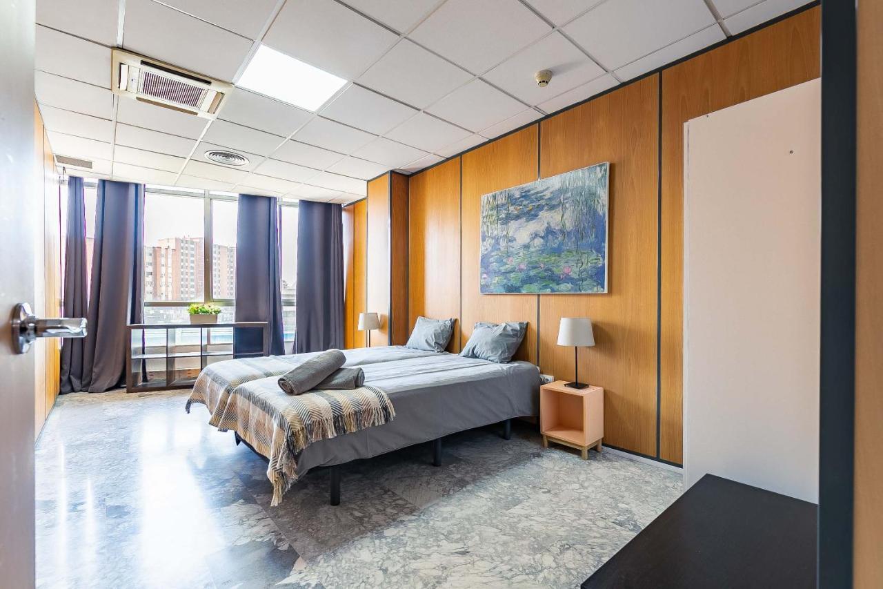 Grand Soho Ofihouse Malaga Apartment Bagian luar foto
